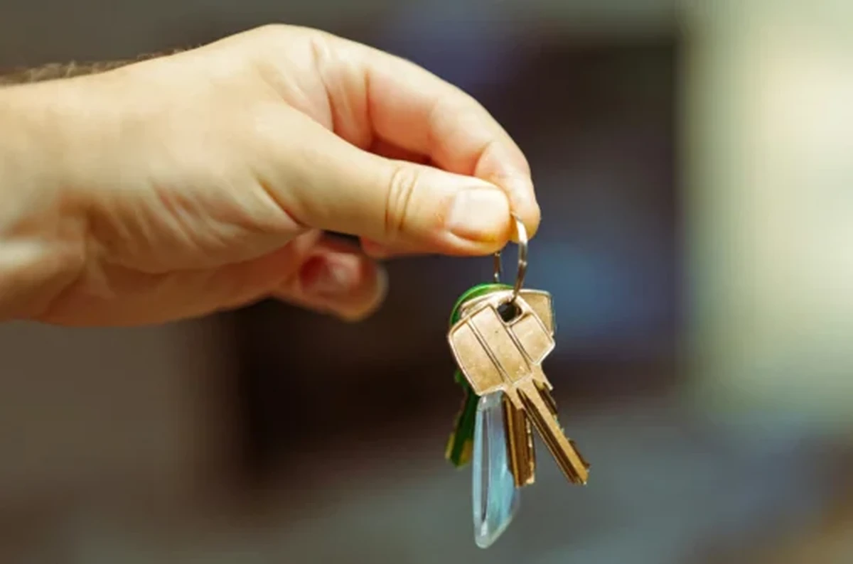 Key Holding service image