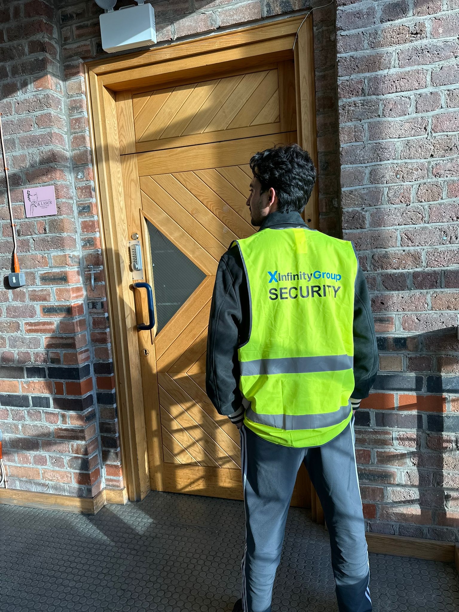 Professional Service 22